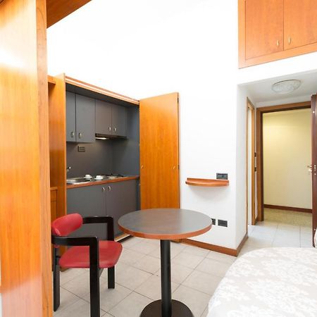 Residence Donatello Mailand Exterior foto